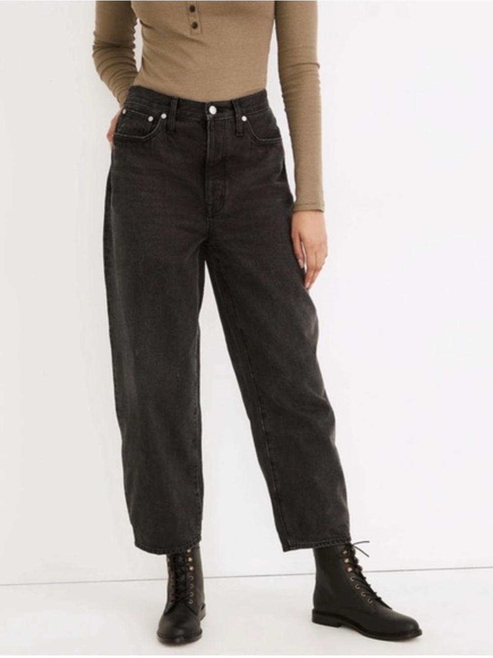 Madewell Balloon Jeans in Noll Wash Size 26 Washed Black